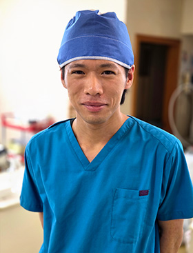 歯科医師　渡邉 峻